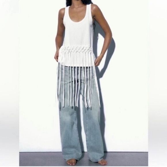 Zara White Fringe Sleeveless Cotton
Top (Size Medium) - Picture 3 of 6
